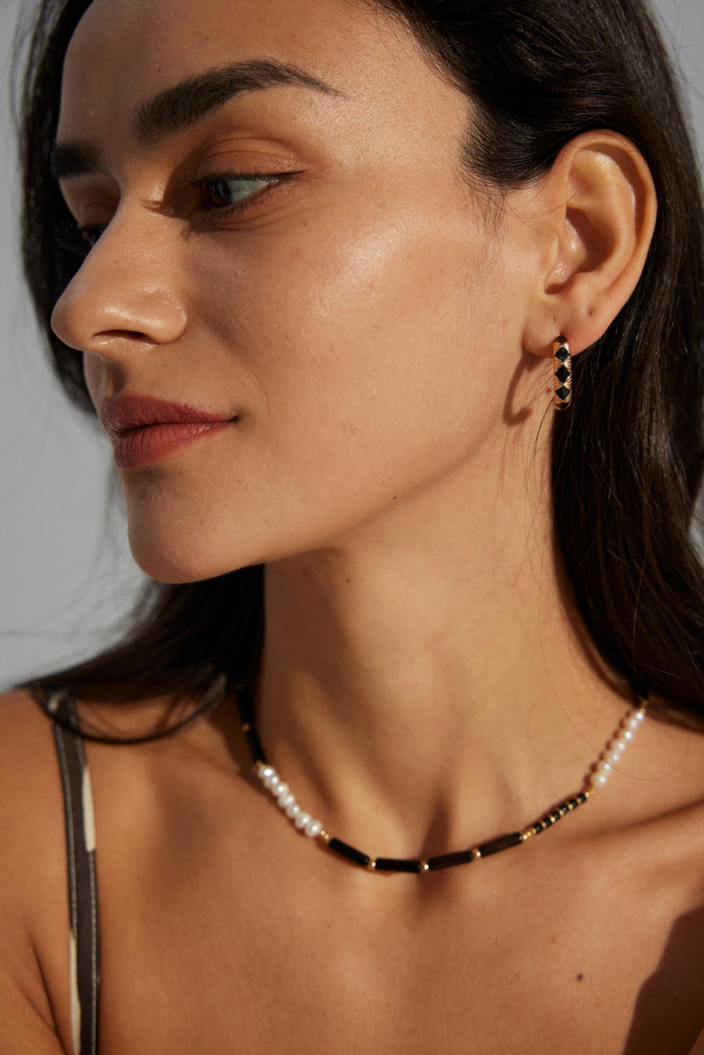 Black Agate Pearl Charm Necklace
