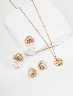 Natural Pearl-Set Charm Necklace – Vintage Gold Pendant Necklace Stack Design