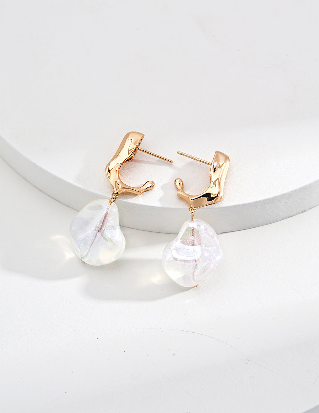 Natural Baroque Pearl Gold Hoop Earrings