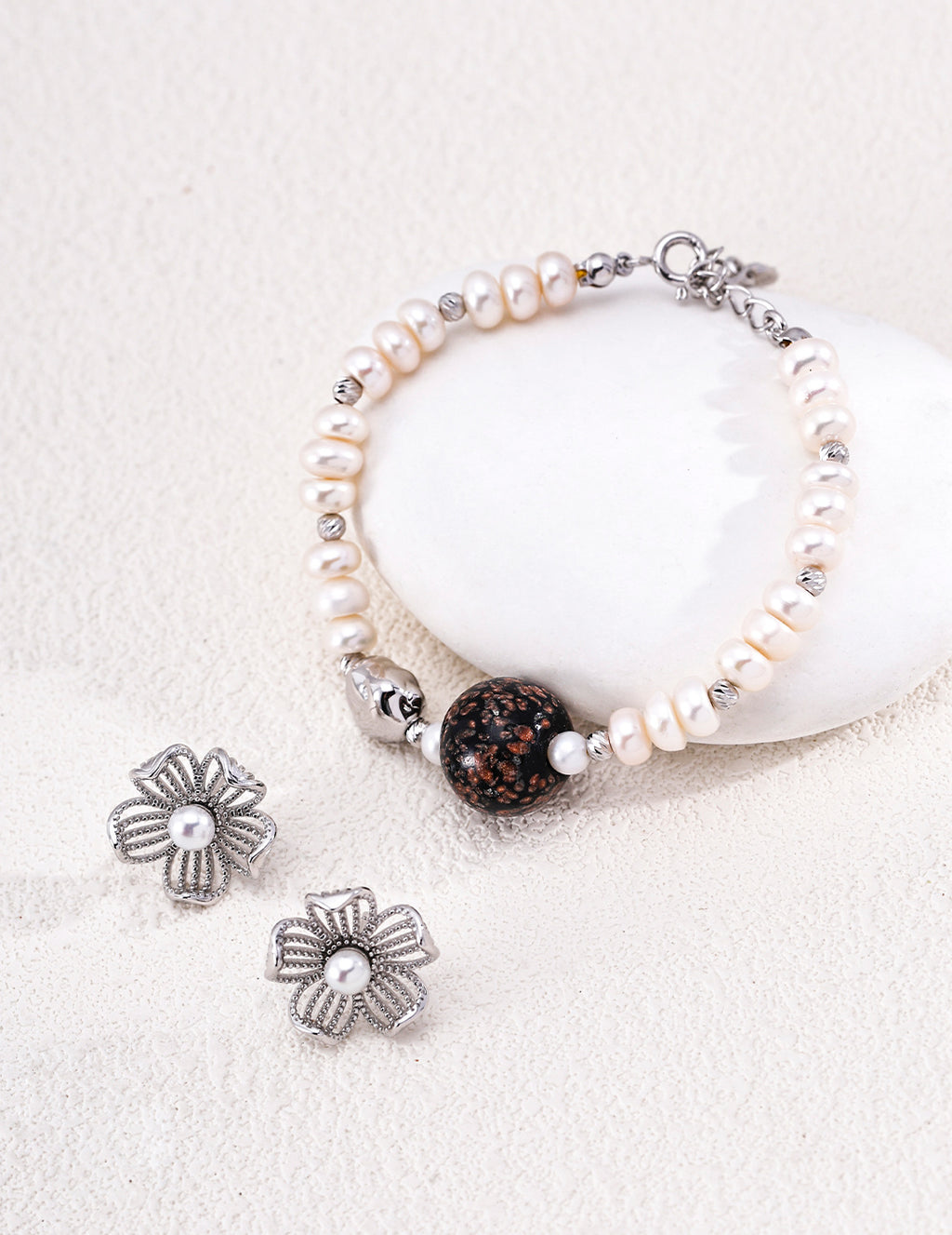 Natural Pearl Glass Beaded Chain Bracelet